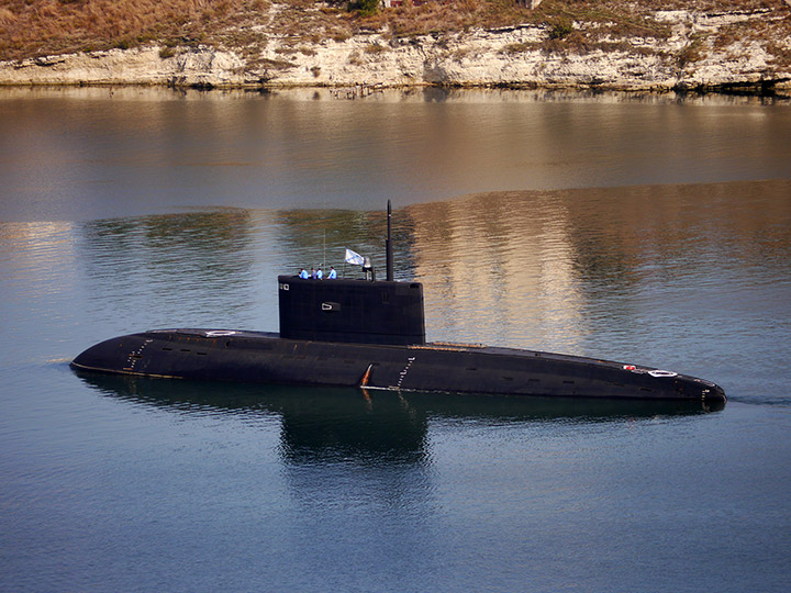 Руската подводница B-261 Новоросийск