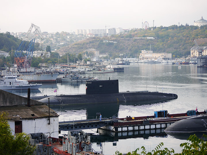 Подводная лодка "Старый Оскол", Южная бухта, Севастополь