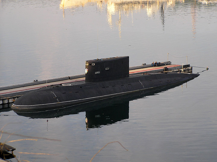 Подводная лодка "Алроса" Черноморского флота 