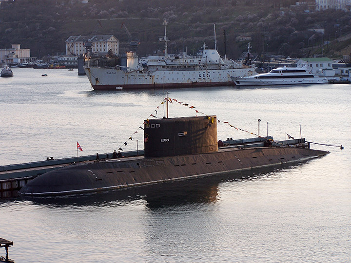 Alrosa Submarine, Black Sea Fleet