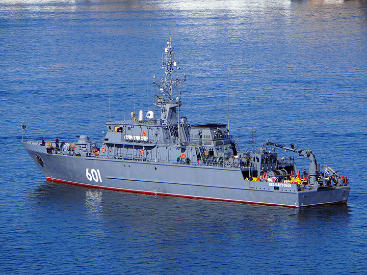 Seagoing Minesweeper Ivan Antonov in the bay of Sevastopol