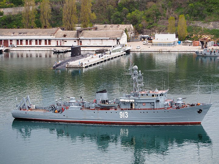 Seagoing Minesweeper Kovrovets, Black Sea Fleet