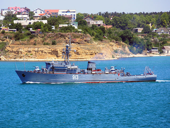 Seagoing Minesweeper Kovrovets, Black Sea Fleet