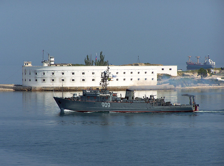 Seagoing Minesweeper Vice-admiral Zhukov, Black Sea Fleet