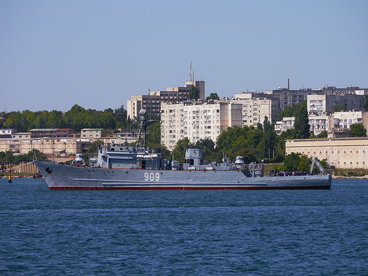 Seagoing Minesweeper Vice-admiral Zhukov, Black Sea Fleet