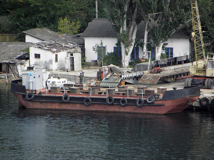 Базовое сухогрузное судно "БСС-86050" Черноморского флота