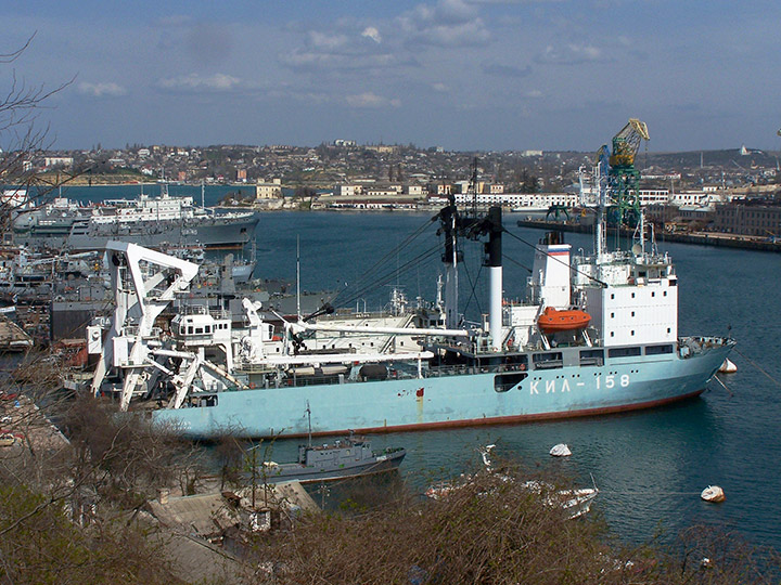 Килекторное судно "КИЛ-158" Черноморского Флота