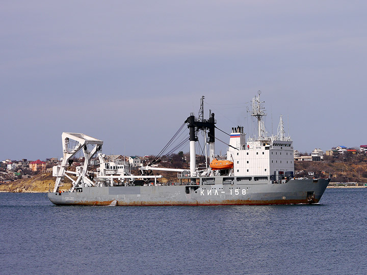 Crane Ship KIL-158