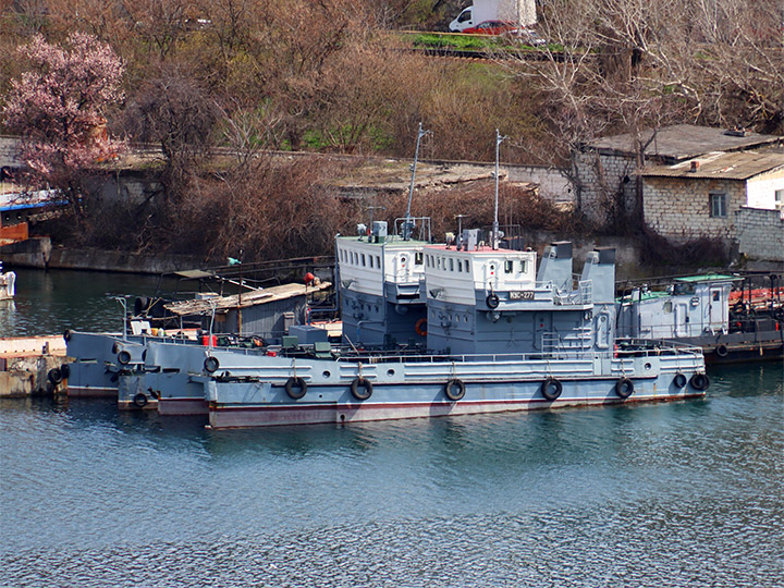 Нефтемусоросборщик MУС-277 Черноморского флота