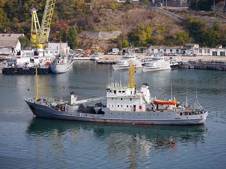 Ecological Monitoring Vessel Petr Gradov