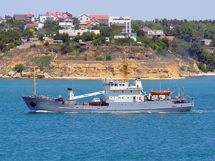 Ecological Monitoring Vessel Petr Gradov