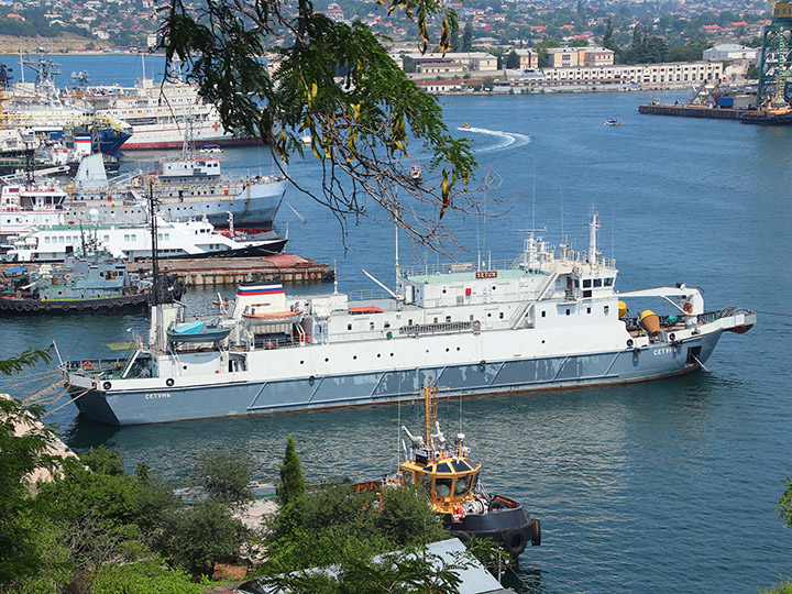Кабельное судно "Сетунь" Черноморского флота