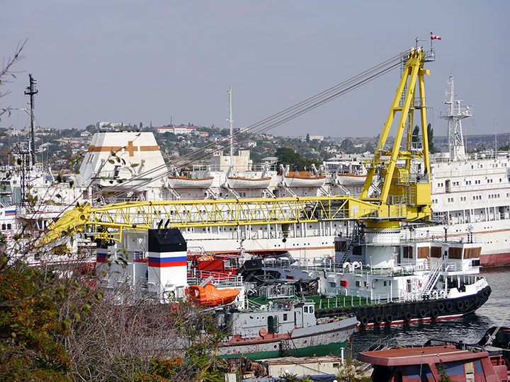 Self-Propelled Floating Crane SPK-46150, Black Sea Fleet