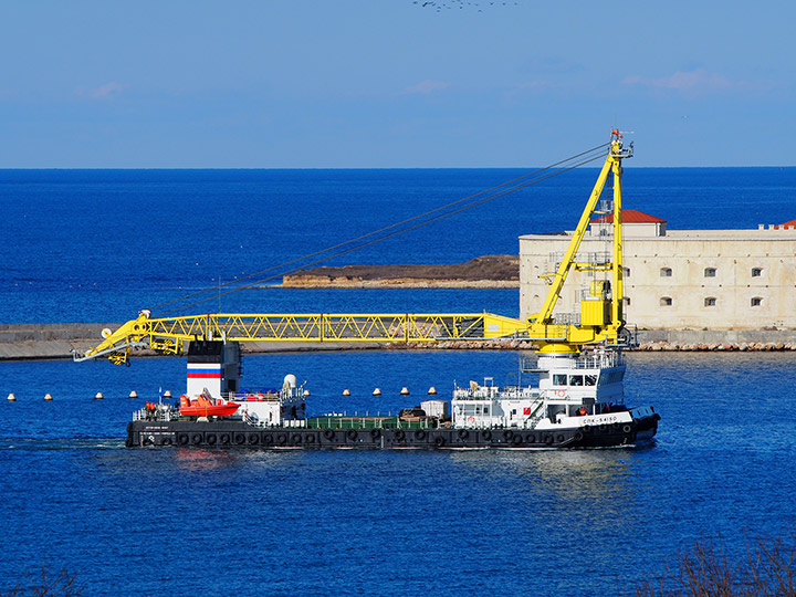 Self-Propelled Floating Crane SPK-54150 in Sevastopol