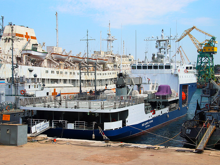 Small Seagoing Tanker Vice-admiral Paromov, Black Sea Fleet